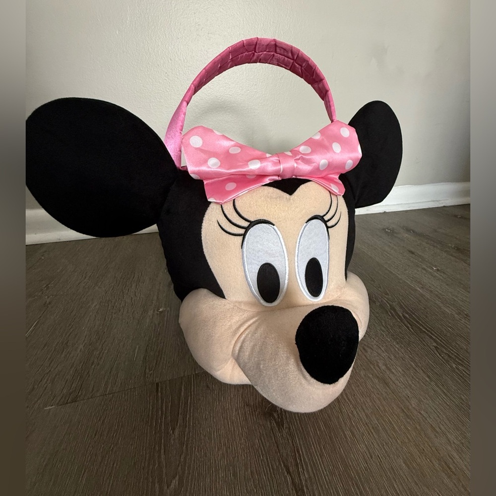 Disney Jumbo Plush Minnie Mouse Easter Basket
